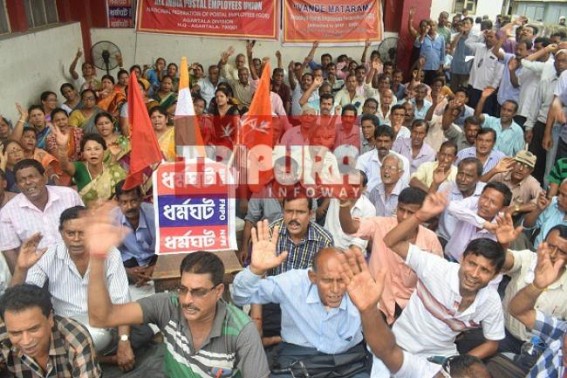 Post Office employees continue strike in demand of 7th Pay Commission